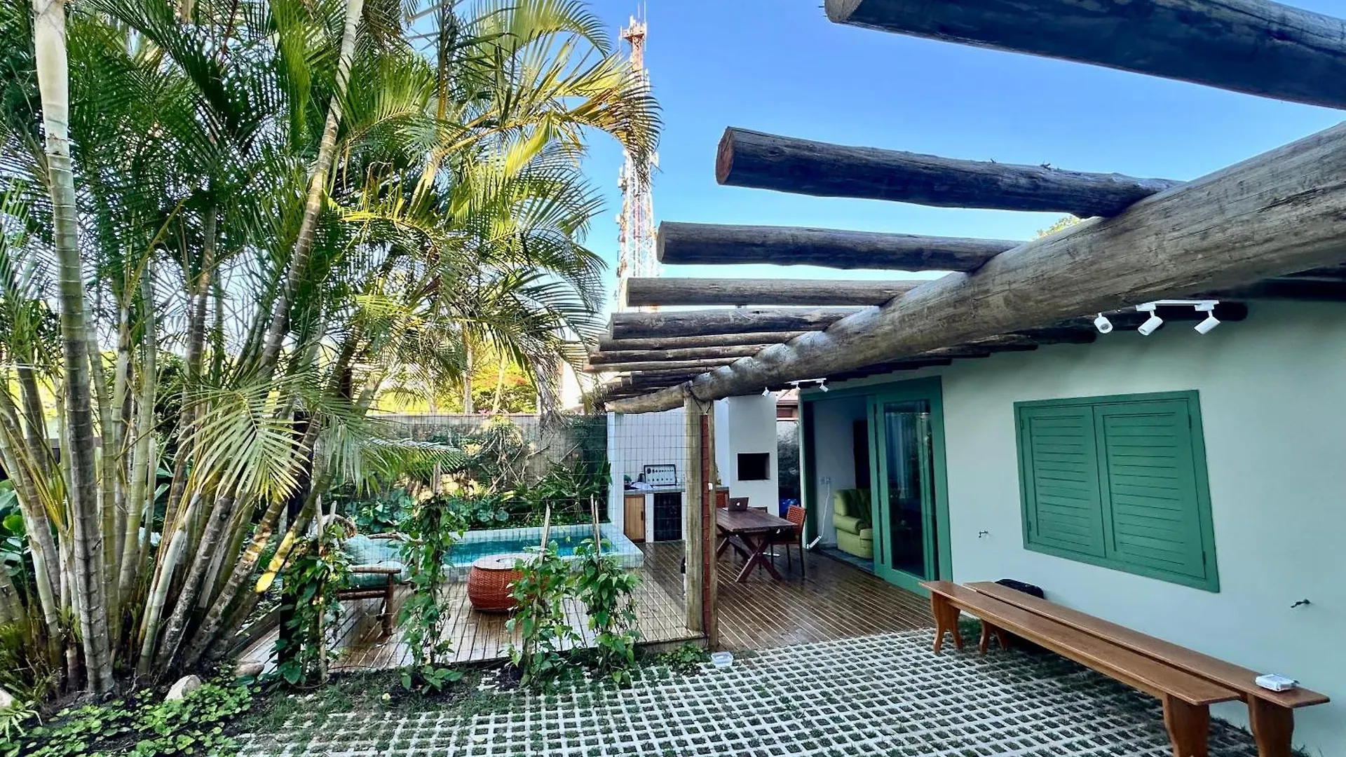 Guarda Do Embau Aluguel Casa 300Mts Praia Brazil